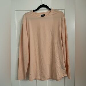 NWOT Cuts Curved Hem Long Sleeve Tshirt Size XL